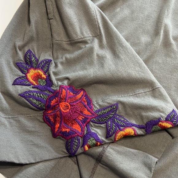 Johnny Was V Neck Embroidered Long Sleeve Elastic Waist Mini Dress Olive Size S - Picture 5 of 9